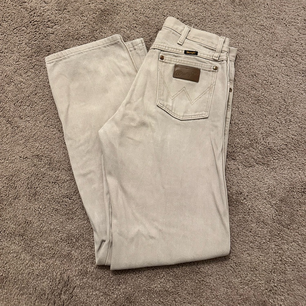 khaki wranglers